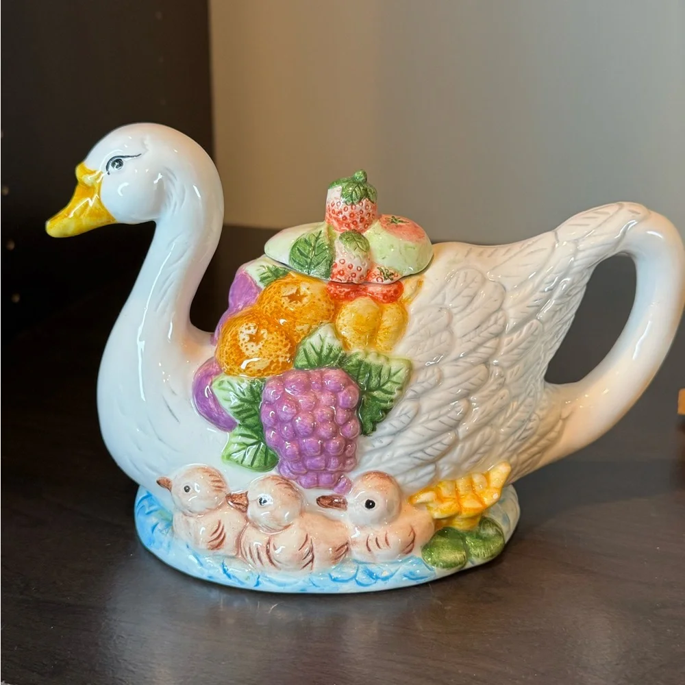 Vintage Colorful Swan Ceramic Teapot